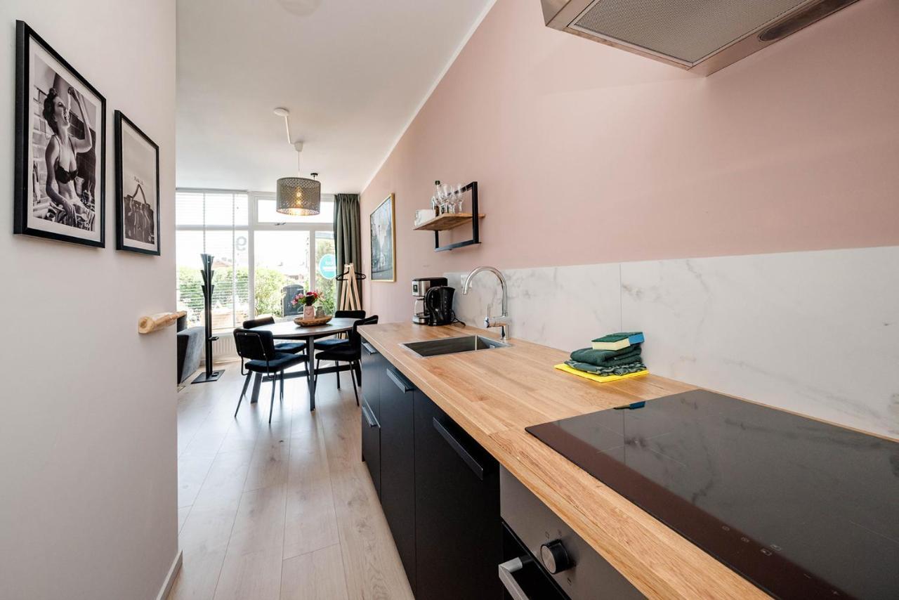 Amsterdam Beach Apartment 9, Private Garden Zandvoort Exterior foto